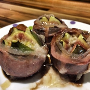 Figs wrapped in prosciutto