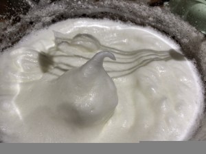 Meringues - stiff peaks