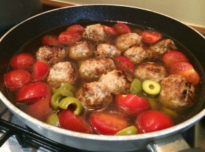 Summer spaghetti and meatballs