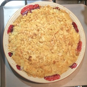 Apple and blackberry crumble