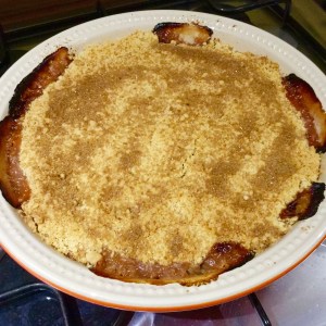 Rhubarb and banana crumble