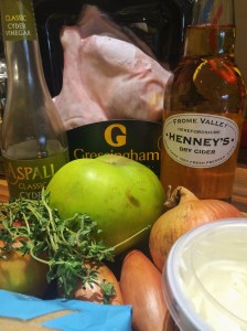 Duck with confit of apple cider sauce