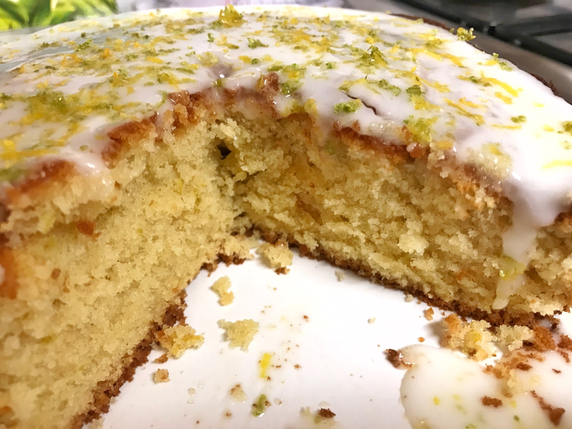 Lemon and lime drizzle cake