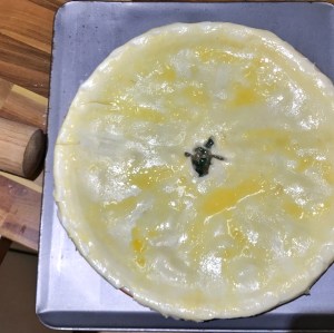 Chicken, spinach and mushroom pie